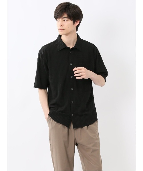 m.f.editorial（エムエフエディトリアル）の「【接触冷感 ストレッチ】m.f.エディトリアル メンズ 格子柄ジャガード 半袖 シャツ（シャツ/ブラウス・メンズ・ブラック/グレー系その他2・MEDIUM/LARGE/X-LARGE）」の2枚目の写真
