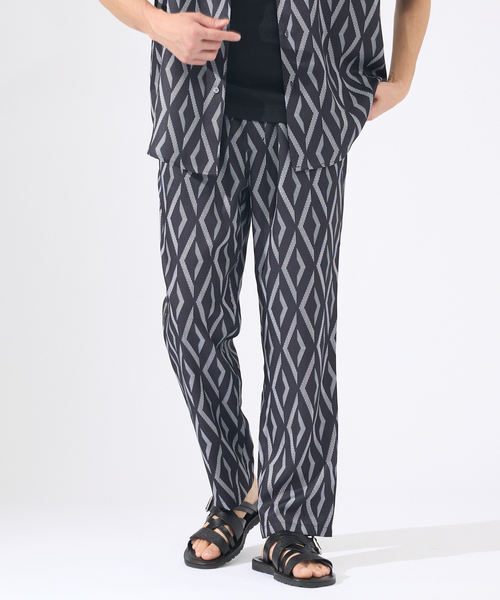 AH ABAHOUSE（エーエイチアバハウス）の「【AH ABAHOUSE/セットアップ対応】アムンゼン イージー パンツ（その他パンツ・メンズ・ブラック系その他/ダークネイビー/グレイッシュベージュ・46/48）」の2枚目の写真