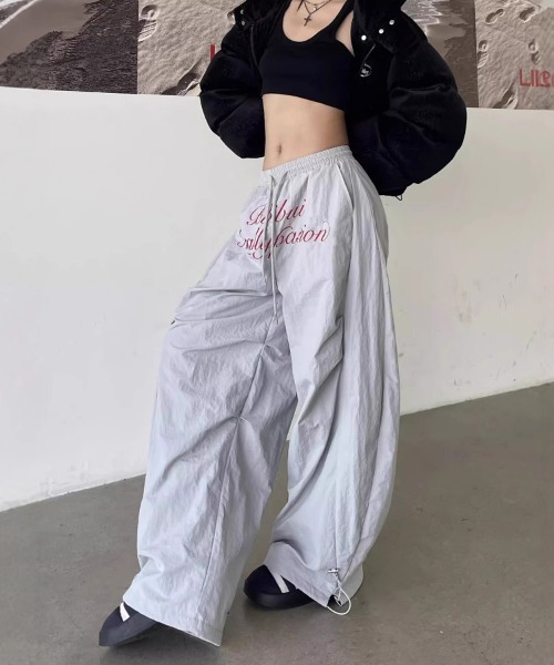 Ressaca（レサーカ）の「刺繍レタリングロゴワイドパンツ（その他パンツ・レディース・ネイビー/グレー・M）」の2枚目の写真