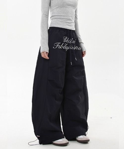 Ressaca（レサーカ）の「刺繍レタリングロゴワイドパンツ（その他パンツ・レディース・ネイビー/グレー・M）」の9枚目の写真