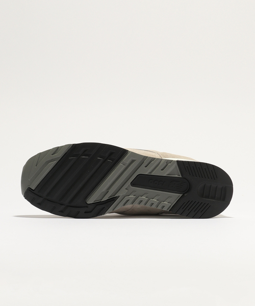 NEW BALANCE(ニューバランス)の「New Balance / ニューバランス U1500PGL(スニーカー・メンズ・グレー・26cm/26.5cm/27cm/27.5cm/28cm/28.5cm/29cm)」の4枚目の写真