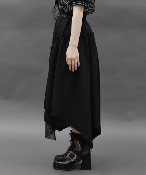 axes femme POETIQUE（アクシーズファムポエティック）の「ベルト付イレヘムロングスカート（スカート・レディース・ブラック/その他1/ネイビー・MEDIUM）」の4枚目の写真