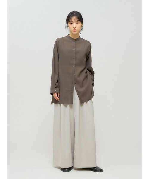 MIDIUMISOLID(ミディウミソリッド)の「MIDIUMISOLID for Ladies フレアスリーブシアーシャツ(シャツ/ブラウス・レディース・ブラウン/ベージュ/オフホワイト/ブラック・FREE)」の14枚目の写真