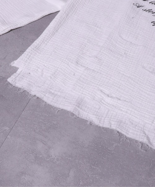 Amiligeクロスロゴプリントダメージガーゼトップス ホワイト クロスロゴプリントダメージガーゼトップス（Tシャツ/カットソー