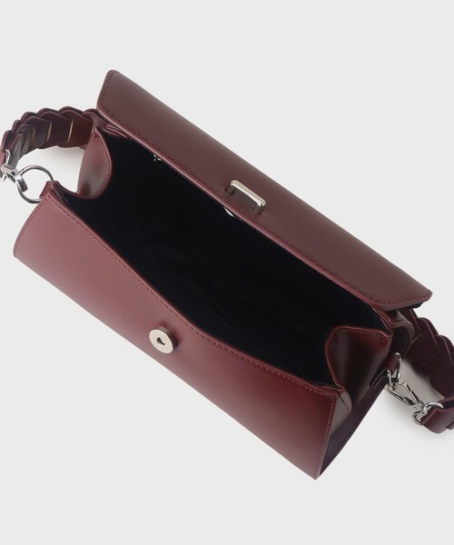 tk.TAKEO KIKUCHI（ティーケータケオキクチ）の「ランドスケープ ピローフラップバッグ（ショルダーバッグ・メンズ・ブラック/ボルドー・00）」の17枚目の写真