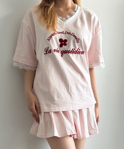 .KOM(ドットコム)の「A'GEM/9 × .kom 『.KOMZ/ドットケーオーエムゼット』クローバー刺繍×ペプラムレースセットアップ(Tシャツ/カットソー・レディース・ブラック/ピンク/ライトグレー・FREE)」の9枚目の写真