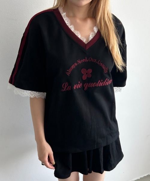 .KOM(ドットコム)の「A'GEM/9 × .kom 『.KOMZ/ドットケーオーエムゼット』クローバー刺繍×ペプラムレースセットアップ(Tシャツ/カットソー・レディース・ブラック/ピンク/ライトグレー・FREE)」の14枚目の写真