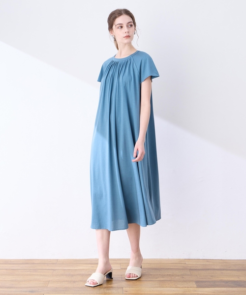LE SOUK HOLIDAY(ルスークホリデー)の「【接触冷感】ピンタックワンピース(ワンピース・レディース・ブラウン/ブラック/ブルー・M/L)」の3枚目の写真