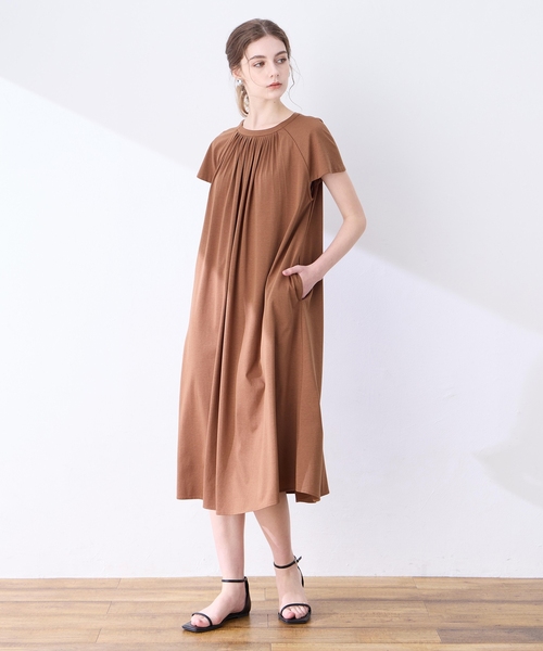 LE SOUK HOLIDAY(ルスークホリデー)の「【接触冷感】ピンタックワンピース(ワンピース・レディース・ブラウン/ブラック/ブルー・M/L)」の14枚目の写真
