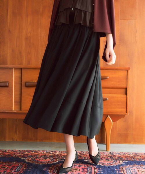 組曲　バウンディングシャーティングスカート　アイボリーサイズ2 セール】バウンディングシャーティングスカート（スカート）｜組曲