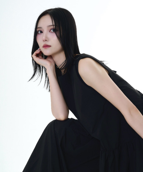 DAESE TOKYO(デセトウキョウ)の「『DAESE TOKYO/デセトウキョウ』バックリボンAラインワンピース(ワンピース・レディース・ブラック/アイボリー・FREE)」の2枚目の写真