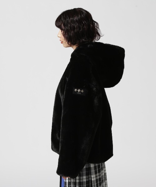 TATRAS（タトラス）の「TATRAS(タトラス) YUMOLA（ブルゾン・レディース・ライトグレー/ブラック・1/2）」の3枚目の写真