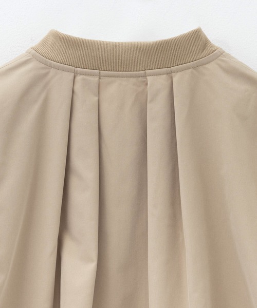 NAVY(ネイビー)の「nAvy リブロングブルゾン【撥水加工】(ブルゾン・レディース・ベージュ/カーキ/ブラック・L/M)」の8枚目の写真