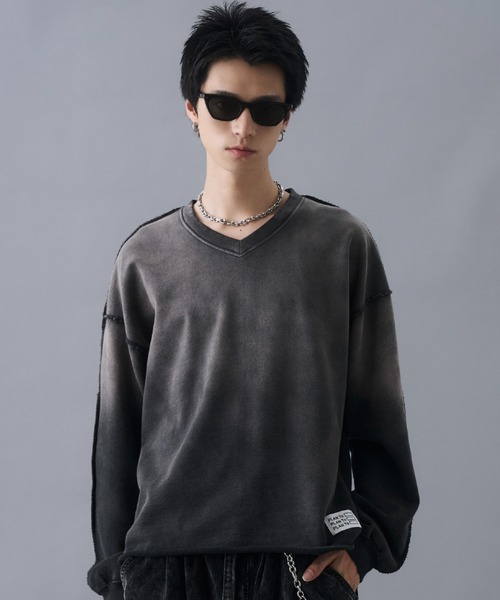 PLAN To（プラントゥ）の「Aged Cropped Gradation V-neck Sweat