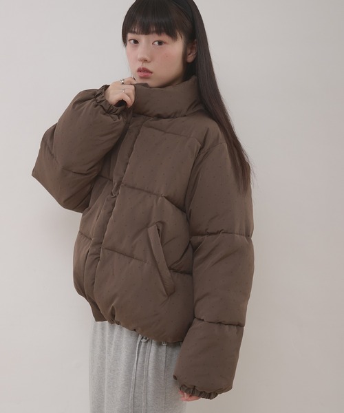 MUHET(ミュエータ)の「assorted padded short blouson / アソート中綿ショート丈ブルゾン(ブルゾン・レディース・ネイビー/ブラック/ブラウン/ベージュ・SMALL/LARGE/MEDIUM)」の16枚目の写真