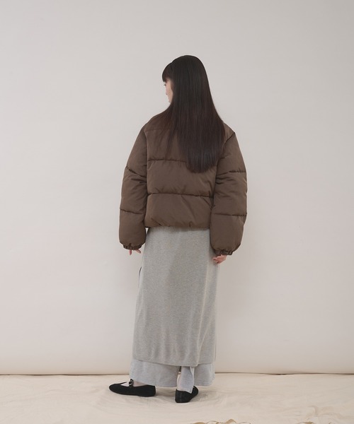 MUHET(ミュエータ)の「assorted padded short blouson / アソート中綿ショート丈ブルゾン(ブルゾン・レディース・ネイビー/ブラック/ブラウン/ベージュ・SMALL/LARGE/MEDIUM)」の20枚目の写真