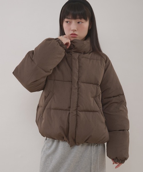 MUHET(ミュエータ)の「assorted padded short blouson / アソート中綿ショート丈ブルゾン(ブルゾン・レディース・ネイビー/ブラック/ブラウン/ベージュ・SMALL/LARGE/MEDIUM)」の15枚目の写真