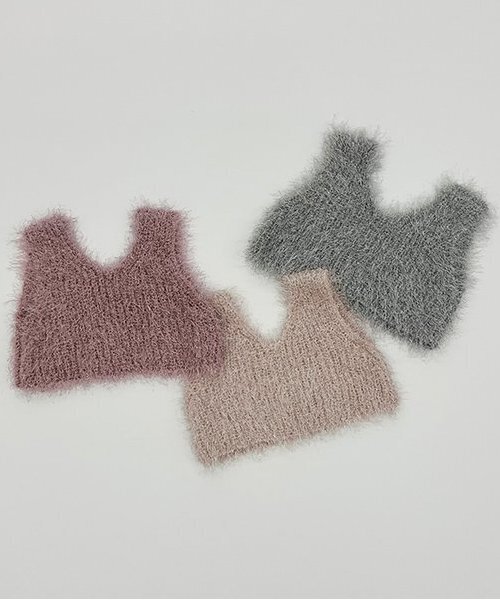 Lycee mine（リセマイン）の「【どちらが前でもOK】ラメフェザーニットベスト（ベスト・キッズ・ライトベージュ/サーモンピンク/シルバー・M/L）」の13枚目の写真