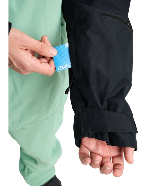 BURTON（バートン）の「Burton Reserve 2L ジャケット（その他アウター・メンズ・ライトグレー/ライトグリーン・L/S/M）」の16枚目の写真