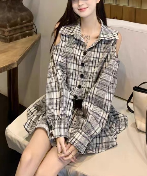 gossip!ロサンゼルス(ゴシップロサンゼルス)の「カットアウトデザイン オフホワイトチェックミニ丈ワンピース(シャツワンピース・レディース・ブラウン/オフホワイト・L/M)」の21枚目の写真