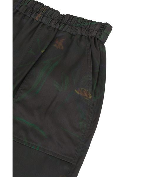 near.nippon.（ニアーニッポン）の「＜near.nippon (ニアー ニッポン)＞ボタニカルプリント ロングスカート（スカート・レディース・ブラック系その他3・38）」の12枚目の写真