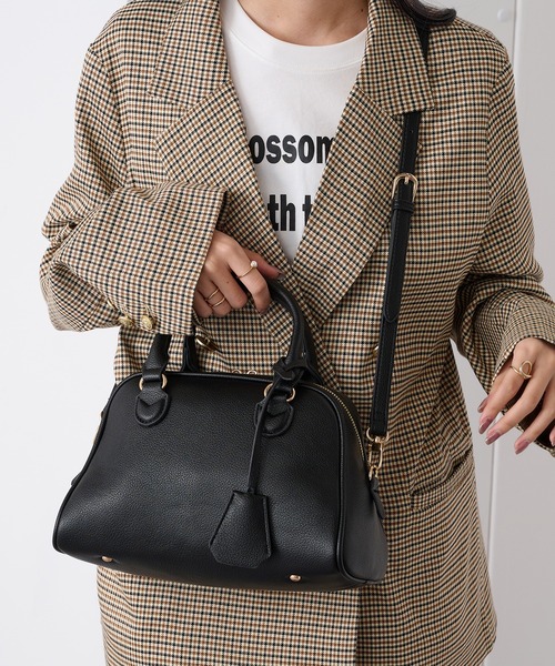 cache cache（カシュ カシュ）の「【cache cache】シボフェイクレザーボストンバッグ（ボストンバッグ・レディース・アイボリー/ブラック/ブラウン/レッド・FREE）」の16枚目の写真