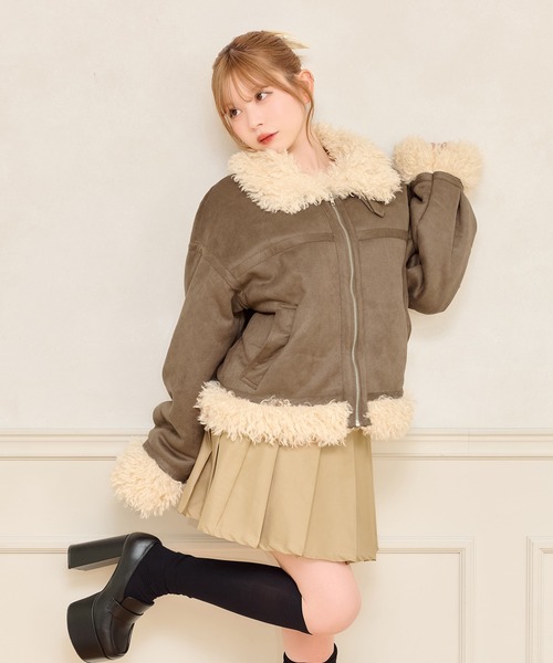 apres jour(アプレジュール)の「フェイクムートンジャケット(ムートンコート・レディース・ブラック/ライトベージュ/ピンクベージュ/ダークブラウン・フリー/X-LARGE)」の7枚目の写真