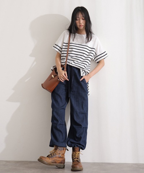 ElegChic(エレグシック)の「ライトオンスデニムリラックスワイドパンツ(デニムパンツ・レディース・ライトブルー/ネイビー/ネイビー系・4L/M/L/XL/XXL)」の5枚目の写真