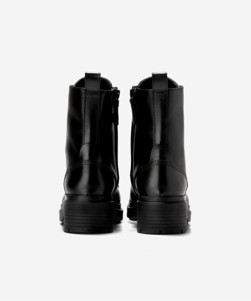 COLE HAAN(コールハーン)の「シェリーズ レースアップ ラグ ブーツ ウォータープルーフ womens(ブーツ・レディース・ブラック・5.5/6/6.5/7/7.5/5/8/8.5)」の3枚目の写真