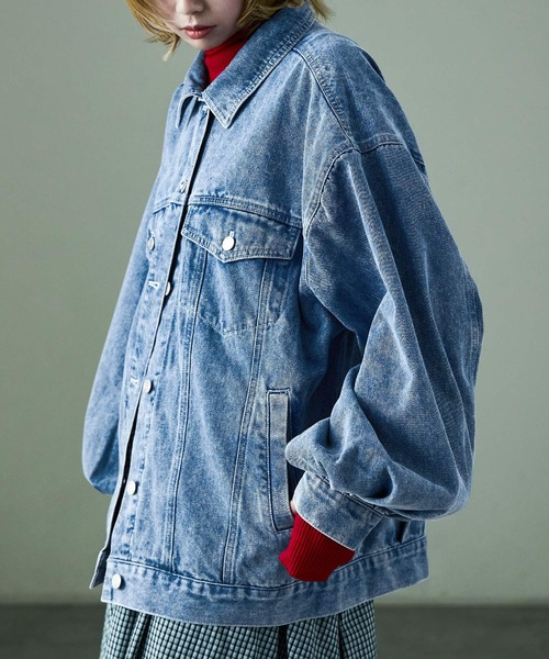 Fashion Letter（ファッションレター）の「オーバーサイズ デニムジャケット アウター ブルゾン（デニムジャケット・レディース・ライトブルー/ブラック/ブルー・M/L）」の9枚目の写真