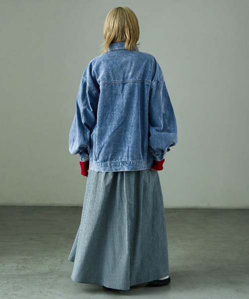 Fashion Letter（ファッションレター）の「オーバーサイズ デニムジャケット アウター ブルゾン（デニムジャケット・レディース・ライトブルー/ブラック/ブルー・M/L）」の11枚目の写真