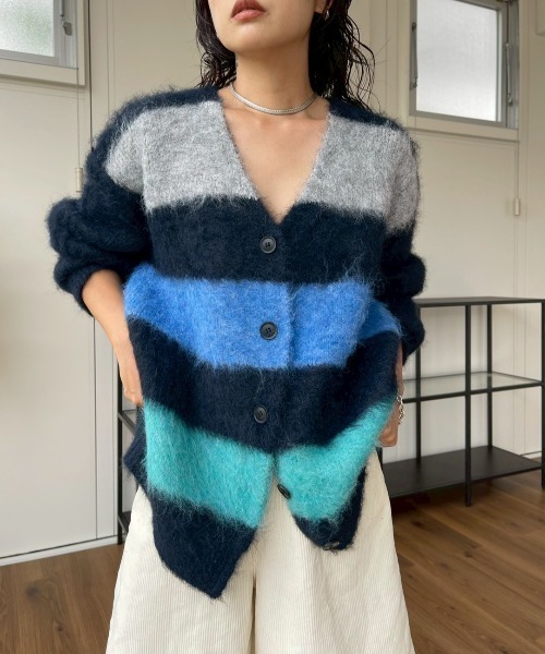 AMAIL(アマイル)の「Fuzzy Cardigan(カーディガン/ボレロ・レディース・ブルー・FREE)」の11枚目の写真