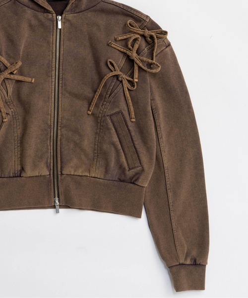 MAISON SPECIAL(メゾンスペシャル)の「Shoulder Ribbon Hoodie / ショルダーリボンパーカー(パーカー・レディース・ブラック/ホワイト/ブラウン・FREE)」の8枚目の写真