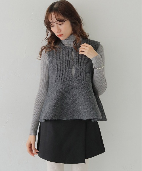 CLEIO（クレイオ）の「【CLEIO】 前後2WAYネップ混リブニットビスチェ FRONT AND BACK 2-WAY NEP BLEND RIBBED KNIT BUSTIER/986-14605（ニット/セーター・レディース・アイボリー/グレー・FREE）」の2枚目の写真
