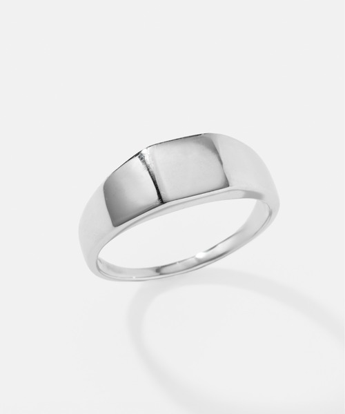 Jewel closet by L&Co.(ジュエルクローゼットバイエルアンドコー)の「プラチナ リング(リング・レディース・プラチナム・13号/11号/15号)」の1枚目の写真
