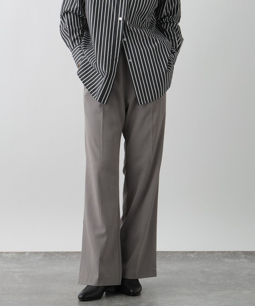 studio CLIP（スタディオクリップ）の「《ウタオ》ウォッシャブルイージーパンツ（スラックス・レディース・ライトブラウン/グレー・MEDIUM/LARGE）」の2枚目の写真