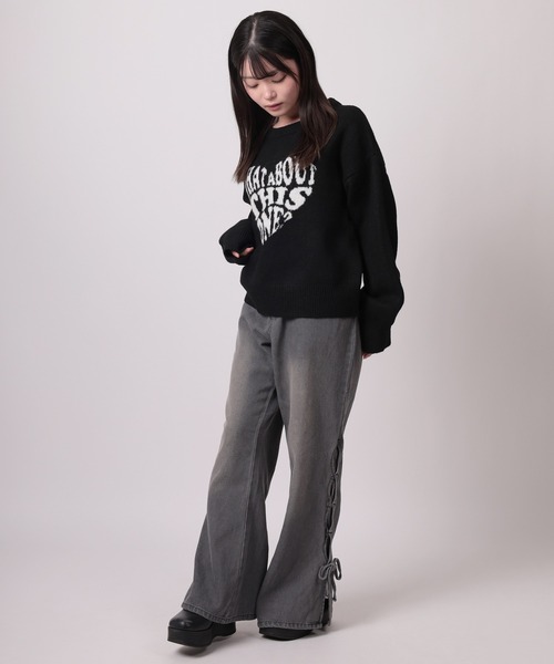 SlashDate(スラッシュデイト)の「【96】ヴィンテージライク リボン フレア デニムパンツ(デニムパンツ・レディース・ブラック/ブルー/ネイビー・M/L)」の8枚目の写真