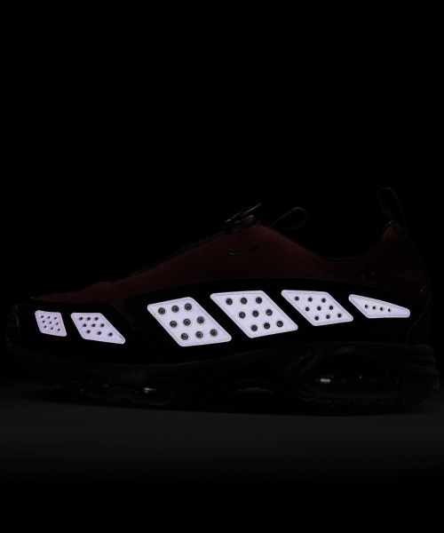 NIKE Air Max Sndr Gtx（ナイキ ウィメンズ エア マックス SNDR GTX