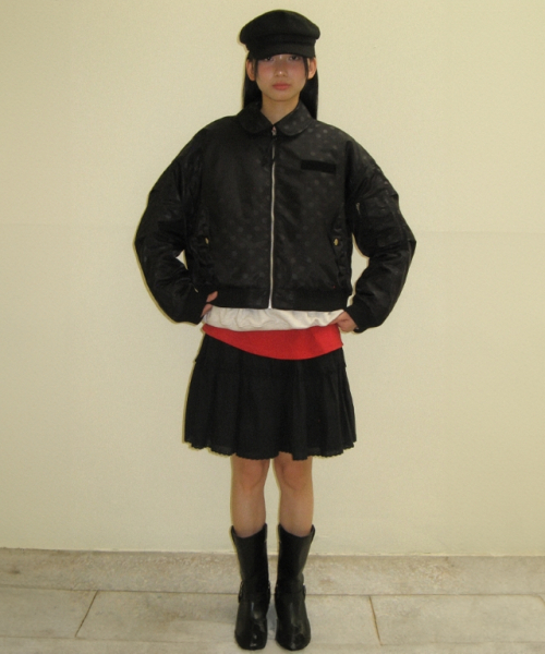 RONRON(ロンロン)の「INNER POINTED BOMBER MA-1 JUMPER DOT BLACK(ブルゾン・レディース・その他・FREE)」の2枚目の写真