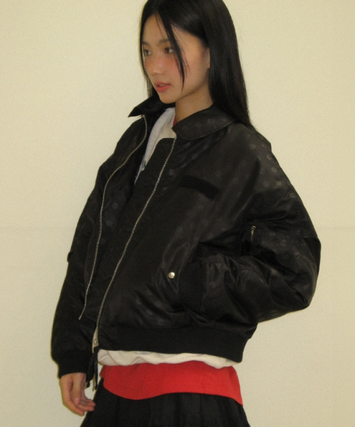 RONRON(ロンロン)の「INNER POINTED BOMBER MA-1 JUMPER DOT BLACK(ブルゾン・レディース・その他・FREE)」の3枚目の写真