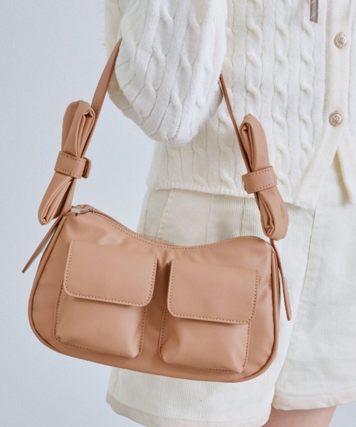 OLIVE des OLIVE（オリーブデオリーブ）の「リボンホーボーバッグ（ショルダーバッグ・レディース・ブラウン/アイボリー/ブラック・FREE）」の7枚目の写真