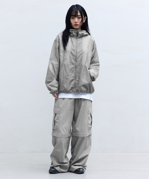 F.ILLUMINATE(フィルミネイト)の「シアーエアウィンドブレーカー-ブラック(ナイロンジャケット・レディース・その他・SMALL/MEDIUM/LARGE)」の6枚目の写真