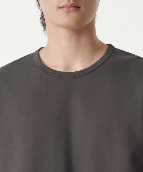 MUSINSA STANDARD（ムシンサスタンダード）の「ヘビーポンテリラックスクルーネック長袖Tシャツ[ガンメタル]（Tシャツ/カットソー・メンズ・その他・SMALL/MEDIUM/LARGE/X-LARGE/XX-LARGE/XXX-LARGE）」の3枚目の写真