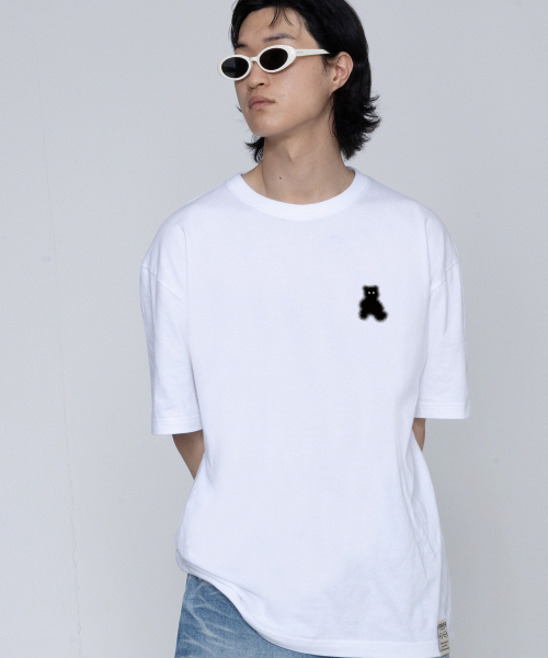 GRAVER（グレーバー）の「[ユニセックス]スモールドットシルエットベア半袖Tシャツ_ホワイト（Tシャツ/カットソー・レディース・ホワイト・X-LARGE/SMALL/MEDIUM/LARGE）」の3枚目の写真