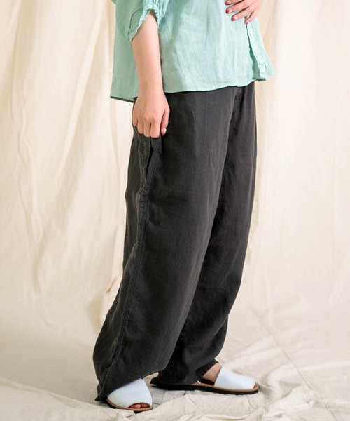 Brocante（ブロカント）の「[Brocante / ブロカント] リネンキャンバス デフォルメパントルパンツ（その他パンツ・レディース・グレイッシュベージュ/ブラック/グリーン・2）」の9枚目の写真
