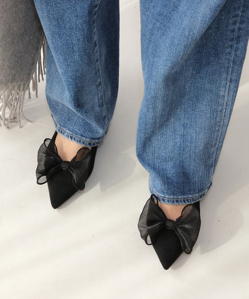 Fin（フィン）の「2WAYリボンフラットシューズ【低反発スポンジ入り】（パンプス・レディース・ブラック/グレー/ブラウン・23cm/23.5cm/24cm/24.5cm/25cm/22.5cm）」の13枚目の写真