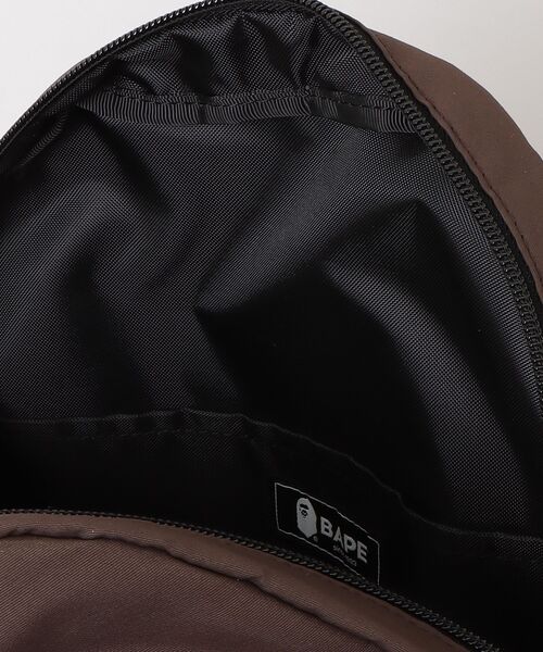 A BATHING APE（アベイシングエイプ）の「BIG APE HEAD SHOULDER BAG（ショルダーバッグ・メンズ・ブラック/ブラウン・FREE）」の4枚目の写真