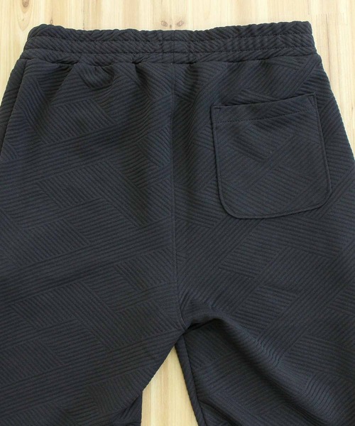 TopIsm(トップイズム)の「ジャガード無地 スウェットパンツ(スウェットパンツ・メンズ・アイボリー/ブラック/チャコールグレー・M/L/LL)」の17枚目の写真