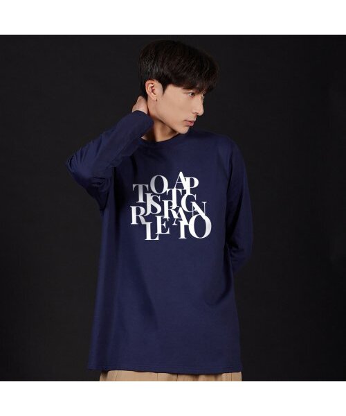 ASTRAL PROJECTION（アストラルプロジェクション）の「ビッグロゴオーバーサイズロングスリーブTシャツ_ネイビー（Tシャツ/カットソー・メンズ・その他・LARGE/MEDIUM/X-LARGE/XX-LARGE）」の4枚目の写真