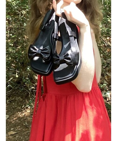 LEVASE（ルバズ）の「eg) macaroon sandal-black 4cm（サンダル・レディース・その他・38/39/35/36/37/36.5/37.5/35.5/38.5）」の4枚目の写真